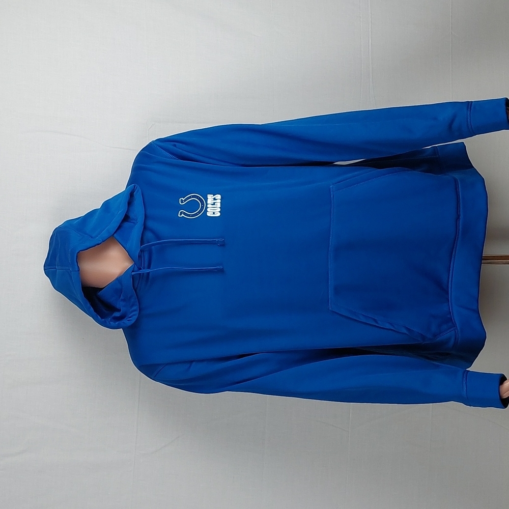 Hooded sweatshirt
